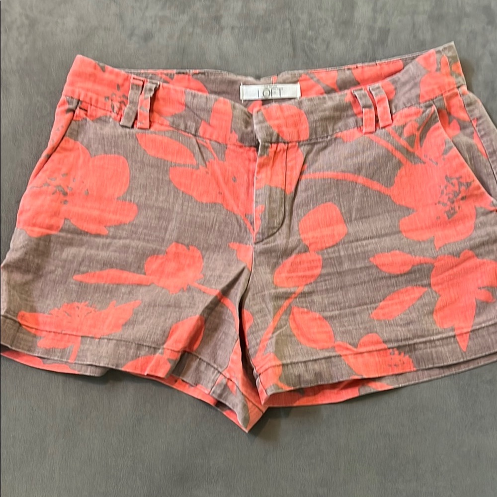 LOFT Women's Floral Print Shorts - Coral and Brown